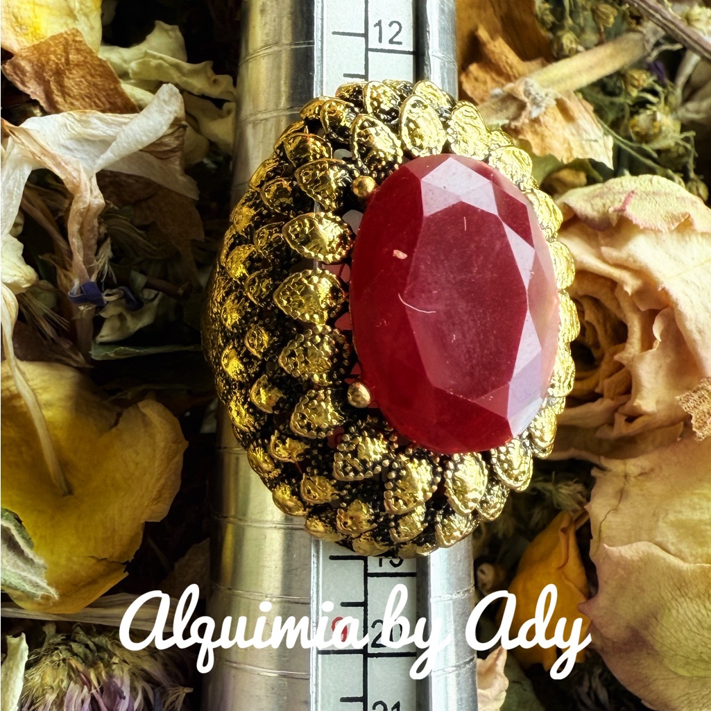 Maxi Gold And Ruby Red Crystal Statement Brutalist Ring 22$